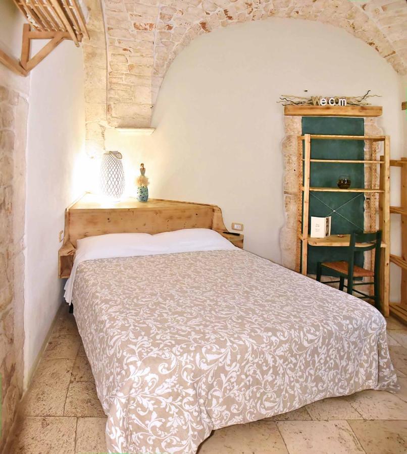 L'Angolo Di Gaudi, Alcoba Blanca ปูติญญาโน ภายนอก รูปภาพ